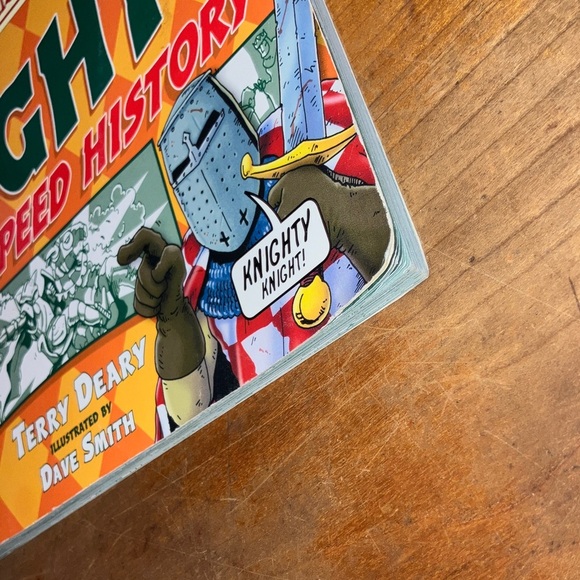 Scholastic Horrible Histories Knights Book - softcover a high speed comic book - Picture 16 of 16